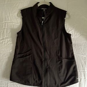 Womens jockey light weight vest size medium black